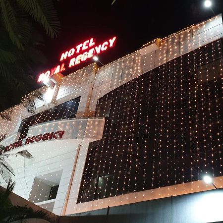 Hotel Royal Regency Bori  Exterior photo