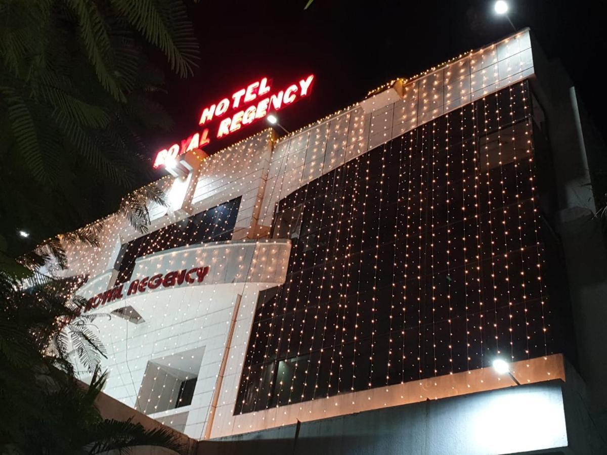 Hotel Royal Regency Bori  Exterior photo